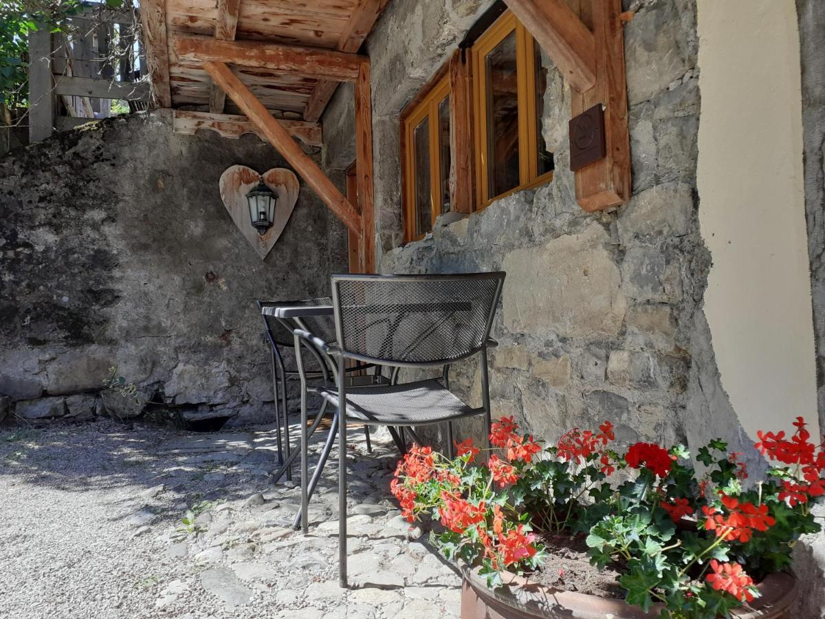 La Grange De Pimberty - Beautiful Apartments 27 Miles From Geneva Vailly Exterior foto